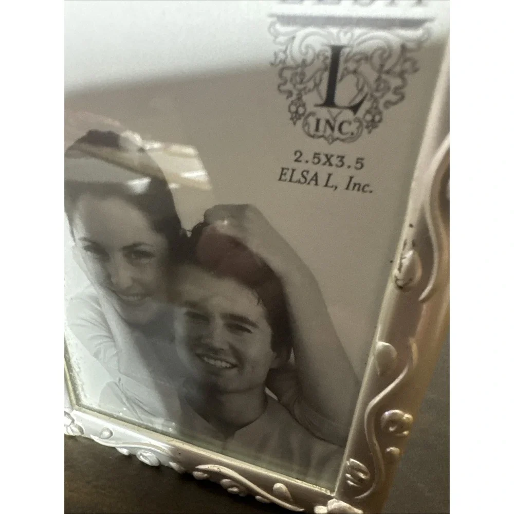 VTG Elsa 2 -2000 Silver ‎ Finish Flower & Vine  2.5